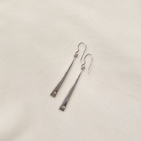 Sterling Silver 925 and Turquoise Drop Earrings - Picture 4 of 6